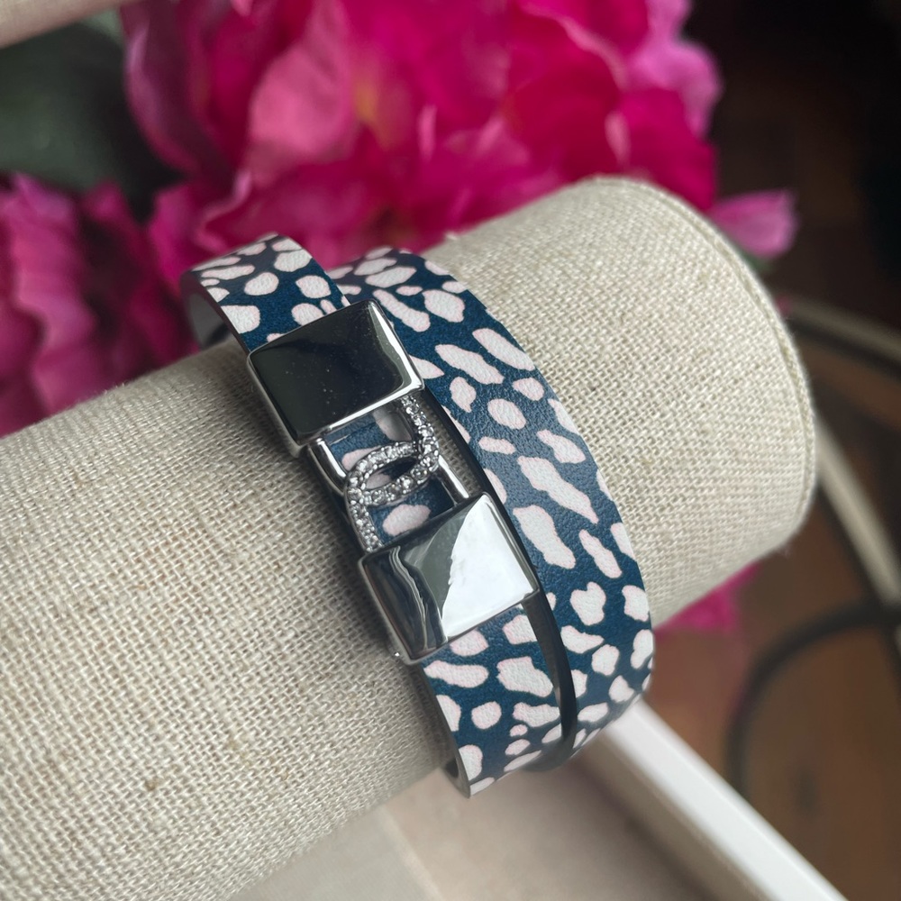 Keep Collective Stella & Dot Double Leather Band with Charm